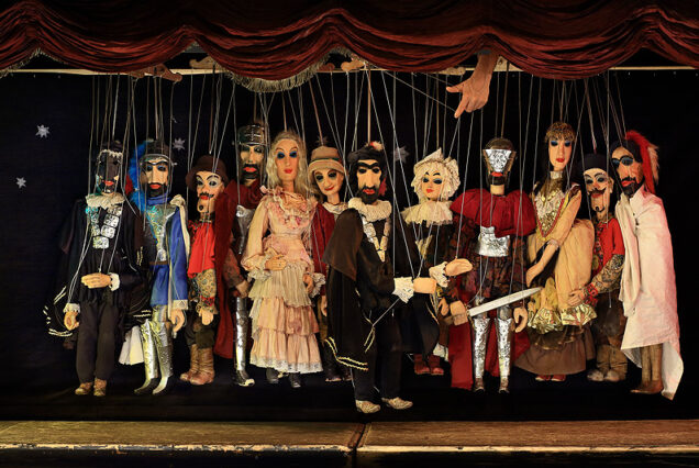TEATRO DE MARIONETAS